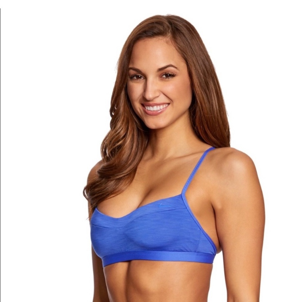 Nike Women’s XL Sports Bra – Electric Blue | Cross-Back Activewear‎ Top
